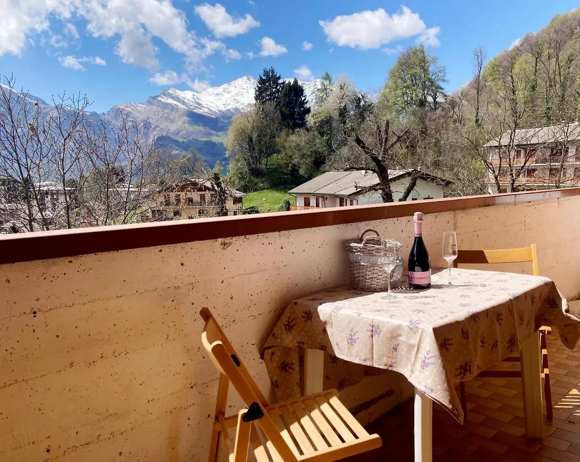 Mountain View Charming Apartment Moggio  0*, Moggio (Lecco) Italy